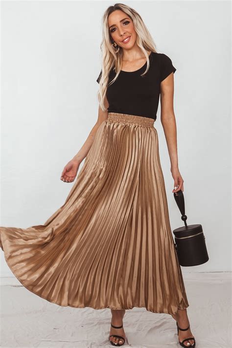 metallic gold fabric for a ged skirt|Chic Gold Maxi Skirt .